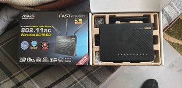 Router Asus RT-AC68U