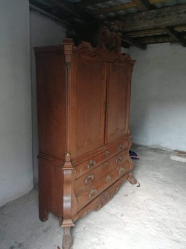 Stara szafa cabinet