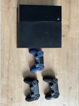 Sony PlayStation 4 500GB CUH-1004A + DualShock