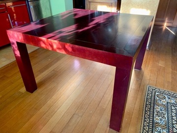 Piękny masywny stół 120x120