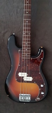 Precision bass  Fender style Japan - gitara basowa