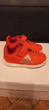 Buty Adidasa dla chlopca