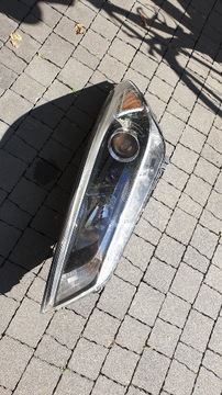 LAMPA LEWA REFLEKTOR PRZÓD HYUNDAI TUCSON 2015-