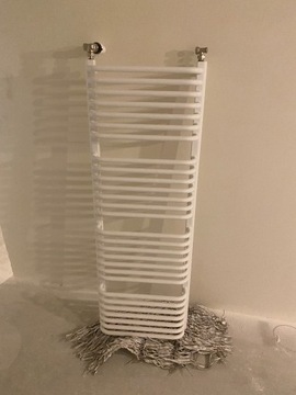 Grzejnik łazienkowy drabinkowy biały połysk 140 cm