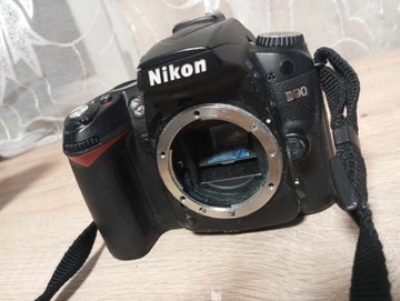 Lustrzanka Nikon D90