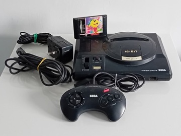 SEGA MEGA DRIVE + PAD + GRA