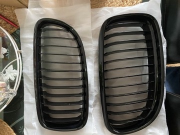 Grill (nerka) BMW e90 polift LCI