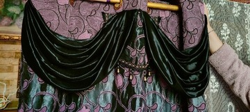 Piękne pałacowe zasłony na podszewce fioletowe