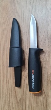 NÓZ FISKARS W POKROWCU FINKA K40