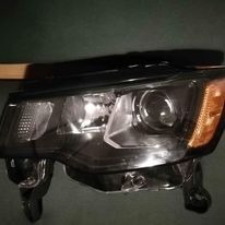 Lampa Halogenowa lewa Jeep Grand Cherokee 2017r 