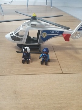 Helikopter policyjny Play mobil z reflektorem LED.