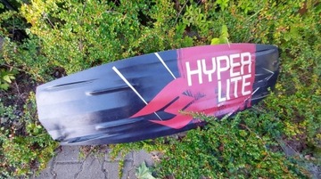 Wakeboard 134 Hyperlite z wiązaniami