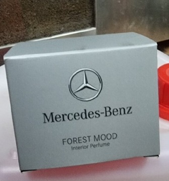 Mercedes zapach  perfumy Forest mood