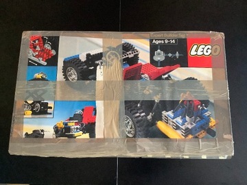 LEGO 8860 Auto Chassis vintage 1980 USA 