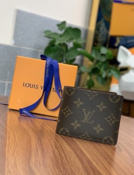 Męski portfel firmy Louis Vuitton