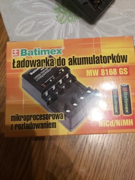 Ładowarka akumulatorów baterii AA AAA