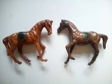 Konie ze skóry figurki unikat