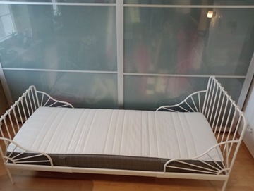 Łóżko Ikea Minnen białe