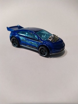 Hot Wheels Super Volt TM GM z 2014 roku