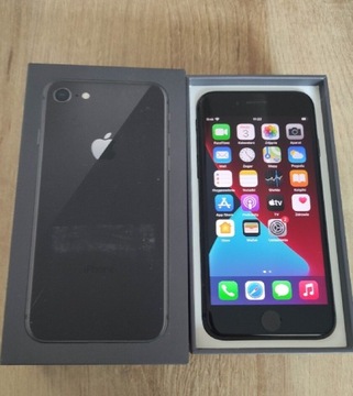 iPhone 8 64G używany 