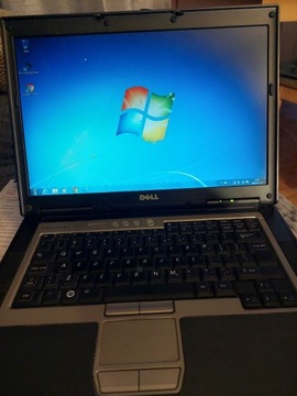 Laptop Dell D830 15,4 ' Intel Core 2 Duo 3GB 120GB