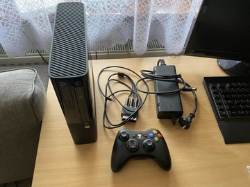 Xbox 360 + gry, dobry stan