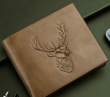 portfel z wygrawerowanym jeleniem 