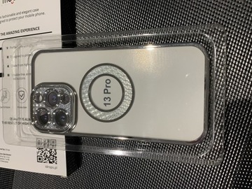 Etui przezroczyste srebrne iPhone 13 pro