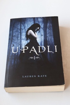 Upadli Lauren Kate