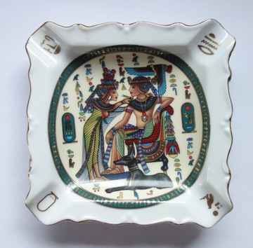 Egipska porcelanowa popielniczka