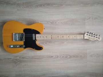 Fender's Squier Affinity Telecaster + dodatki