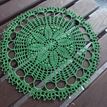 Serwetka na szydełku Kolor zielony 31 cm