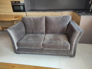 Kanapa sofa nie rozkładana 168 cm x 98 cm wys 87cm