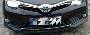 Toyota Auris zderzak  przedni (209) 6pdc