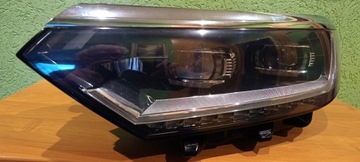 Lampa przednia VW Passat b8 KOMPLETNA  081C i 82 C