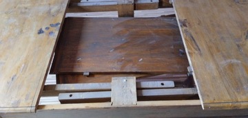 Stół drewniany rozkładany 