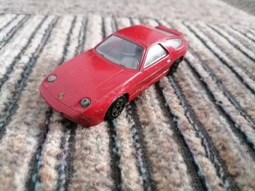 Bburago Burago Porsche 928 S4 1/43