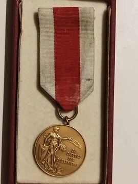 medal ZA ZASŁUGI DLA POŻARNICTWA  RP brąz