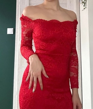 Czerwona sukienka koronkowa h&m