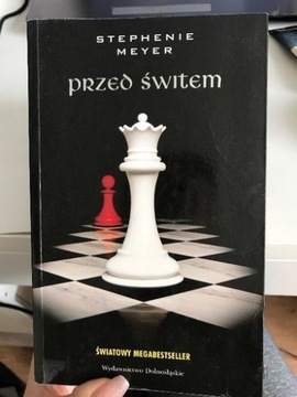 Książka Przed Świtem 