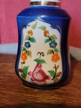 Radzieckie porcelanowe naczynie pucharek Sygnowane
