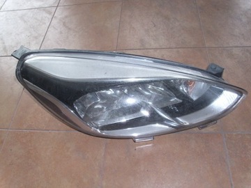 lampa przednia fiesta mk8