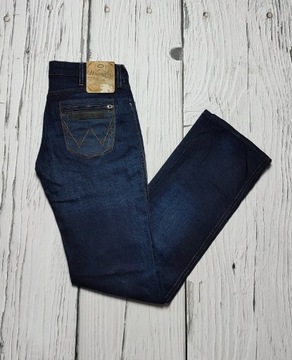 Damskie jeansy Wrangler  W26 L32, niski stan 