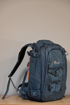 Plecak fotograficzny Lowepro Whistler BP 350 AW