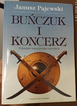 Buńczuk i koncerz Janusz Pajewski