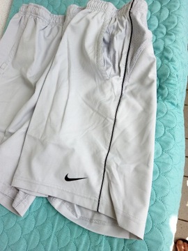 NIKE SPODENKI  XL DRI-FIT TENIS NOWE  SUPER OKAZJA