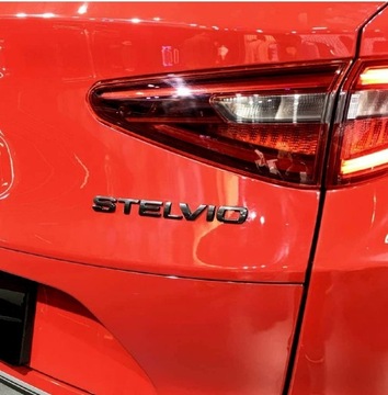 Alfa Romeo Stelvio Q4 - emblemat naklejka napis logo
