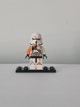 Minifigurka LEGO Star Wars Clone Airborne Trooper sw0523