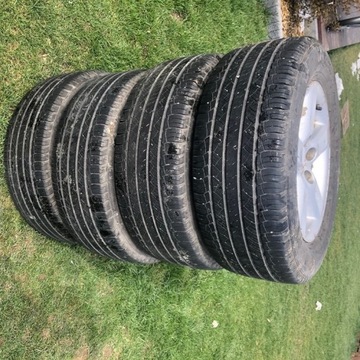 Opony z felgami 235/60 r16 toyota