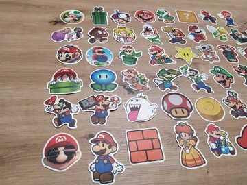 Zestaw naklejek 50 sztuk z serii Mario Bros 
